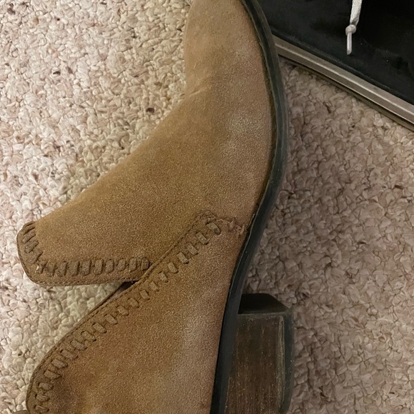 Ladies ankle boot - Picture 2 of 2